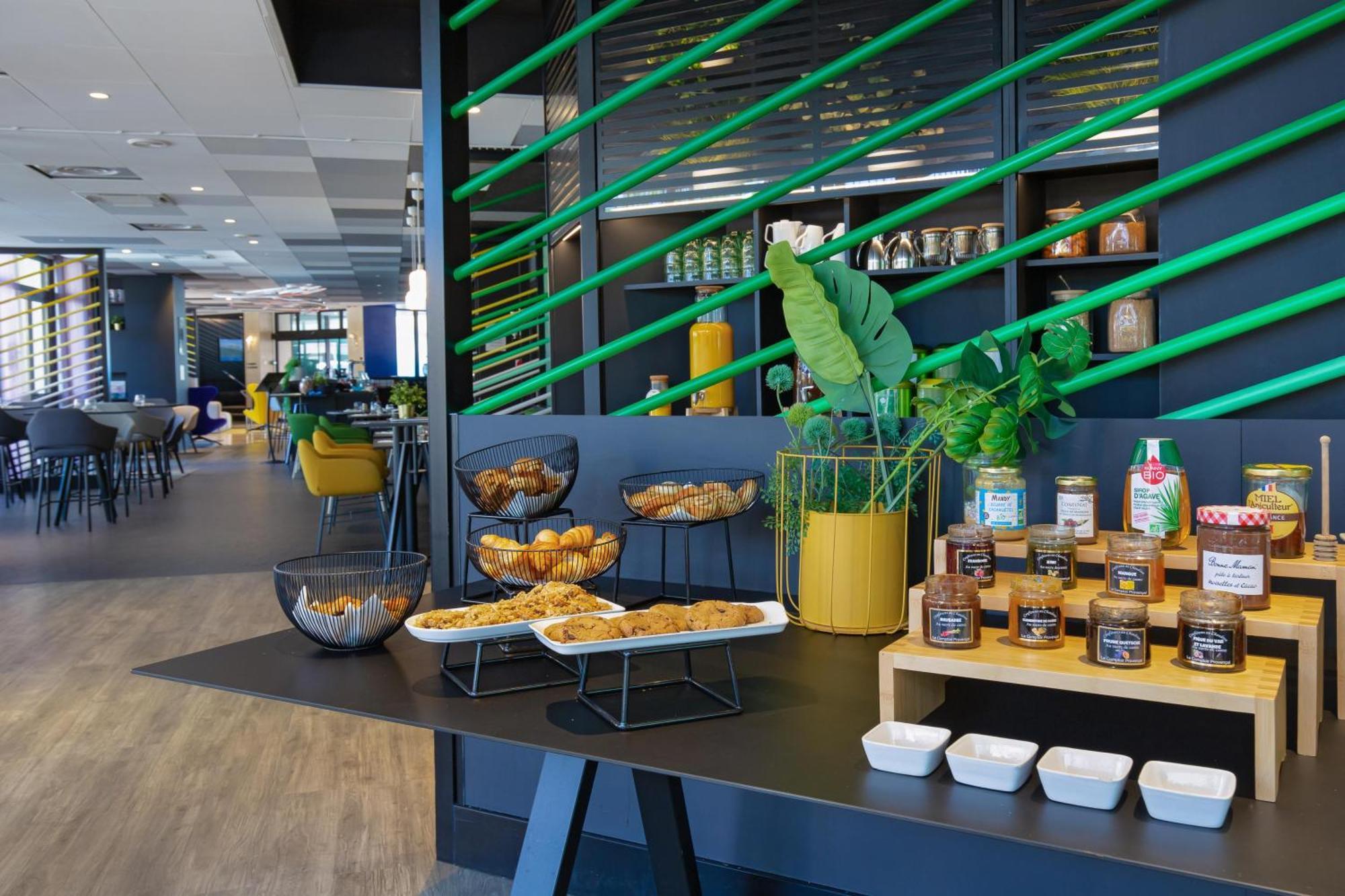 Mercure Hyeres Centre Cote D'Azur Exteriér fotografie